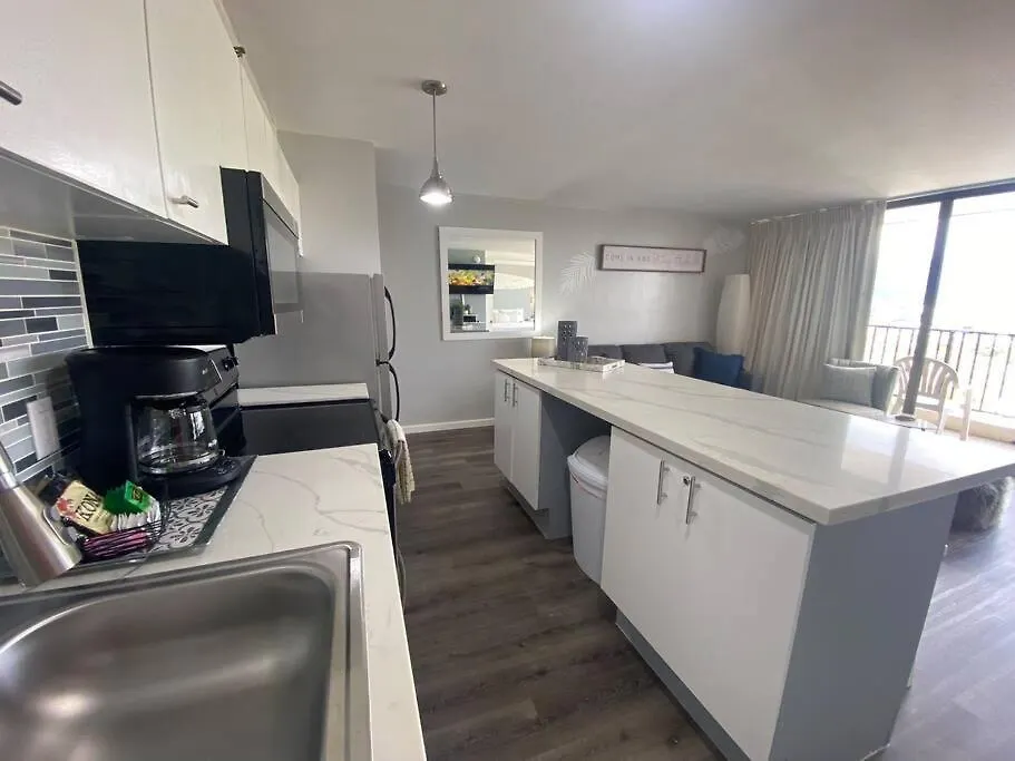 Nalu Malu 1 Bedroom @Waikiki Banyan 1 Free Parking 호놀룰루