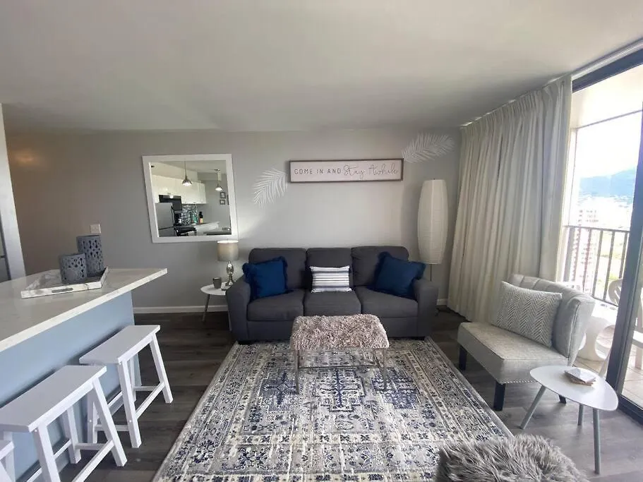 Nalu Malu 1 Bedroom @Waikiki Banyan 1 Free Parking 호놀룰루 0*,  미국