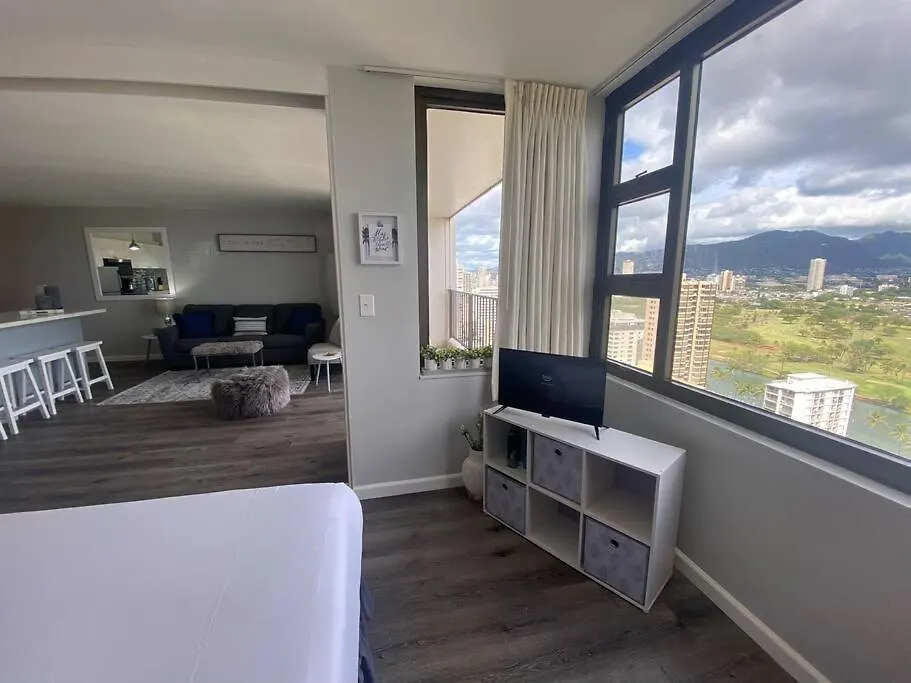 Nalu Malu 1 Bedroom @Waikiki Banyan 1 Free Parking 호놀룰루